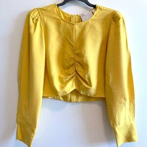 Padded shoulder long sleeve crop top